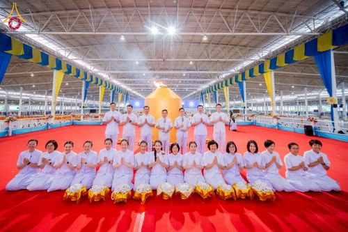 ภาพ No.237286:วันอาทิตย์ที่ 11 สิงหาคม พ.ศ. 2568 งานบุญวันอาทิตย์ พิธีจุดเทียนใจ ไฟนิรันด์ อนันตชัย ณ วัดพระธรรมกาย จ.ปทุมธานี