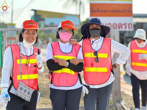 ภาพ No.108705:V.6 บุญเข้า การเตรียมงาน เก็บงาน การรับบุญของเจ้าหน้าที่หน่วยงานต่างๆ เพื่อโครงการธรรมยาตรา กตัญญูบูชามหาปูชนียาจารย์ พระมงคลเทพมุนี (สด จนฺทสโร) พระผู้ปราบมาร อนุสรณ์สถาน 7 แห่ง ปีที่ 12 ระหว่างวันที่ 2 - 31 มกราคม พ.ศ.2567