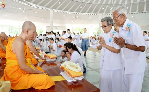 ภาพ No.238006:วันเสาร์ที่ 9 สิงหาคม พ.ศ. 2568 (วันพระ ขึ้น 15 ค่ำ เดือน 9) พิธีบุพเปตพลี ครั้งที่ 168 ร่วมอุทิศบุญแด่หมู่ญาติที่ล่วงลับไปแล้ว และสืบทอดอายุพระพุทธศาสนา ณ หอฉันคุณยายอาจารย์ฯ วัดพระธรรมกาย