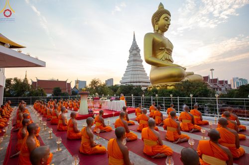 ภาพ No.119214:พิธีจุดประทีปถวายเป็นพุทธบูชา และบูชาธรรมมหาปูชนียาจารย์ พระมงคลเทพมุนี(สด จนฺทสโร) ในโครงการธรรมยาตราฯ วันที่ 26 มกราคม พ.ศ. 2567 ณ อาคารธรรมยาตรา กตัญญูบูชามหาปูชนียาจารย์ ตรงข้ามวัดปากน้ำภาษีเจริญ จ.กรุงเทพมหานคร