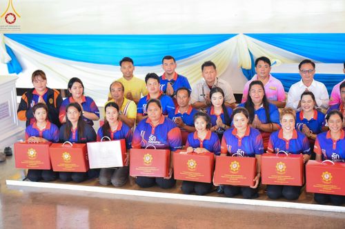 ภาพ No.212196:วันจันทร์ที่ 17 มีนาคม พ.ศ. 2568 บุญบรรจุกล่องไทยธรรม เพื่อถวายแด่พระสังฆาธิการ 40,000 กว่าวัดทั่วไทย ในวันคุ้มครองโลก 22 เมษายน พ.ศ. 2568 ณ บ้านแก้วเรือนทองคุณยายฯ วัดพระธรรมกาย