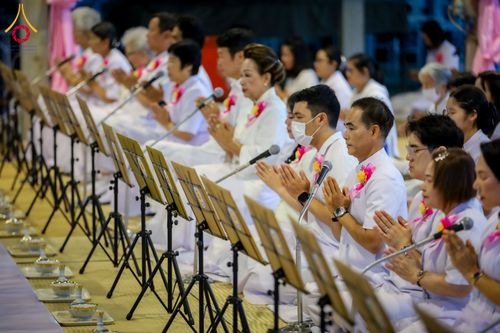 ภาพ No.288069:วันที่ 4 มกราคม พ.ศ. 2569 พิธีถวายภัตตาหารเป็นสังฆทาน แด่พระธรรมยาตรา ในโครงการธรรมยาตรา กตัญญูบูชา มหาปูชนียาจารย์ พระมงคลเทพมุนี(สด จนฺทสโร) พระผู้ปราบมาร อนุสรณ์สถาน 7 แห่ง ปีที่ 14 ณ อนุสรณ์สถานมหาวิหารพระมงคลเทพมุนี (โลตัสแลนด์) อ.สองพี่น้อง จ.สุพรร