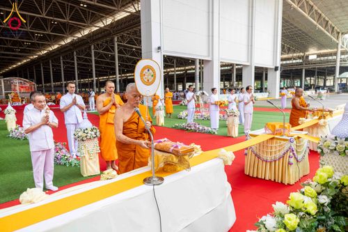 ภาพ No.316611:วันอาทิตย์ที่ 29 มีนาคม พ.ศ. 2569 พิธีทอดผ้าบังสุกุลและพิธีชำระร่าง โยมพ่อณรงค์ จินตมากุล  สิริอายุ 99 ปี 11 เดือน โยมบิดา พระครูปลัดรัตนวีรวัฒน์ (รังสฤษดิ์ อิทฺธิจินตโก) ที่ปรึกษาเจ้าคณะจังหวัดปทุมธานี เจ้าอาวาสวัดพระธรรมกาย  ณ ฌาปนสถานชั่วคราว ทางเข้า 