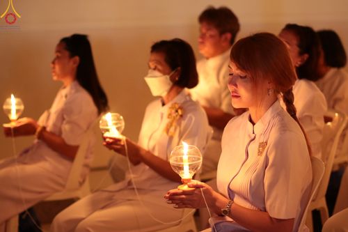 ภาพ No.89370:พิธีประดิษฐานรูปหล่อทองคำ  คุณยายอาจารย์มหารัตนอุบาสิกาจันทร์ ขนนกยูง ภายในมหาวิหารคุณยายอาจารย์ฯ เนื่องในวันครูผู้ค้นพบวิชชาธรรมกาย วันศุกร์ที่ 29 กันยายน พ.ศ. 2566 ณ วัดพระธรรมกาย จ.ปทุมธานี