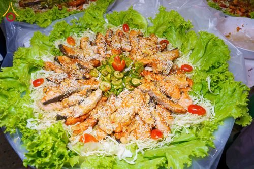 ภาพ No.303143:วันที่ 26 มกราคม พ.ศ. 2569 พิธีถวายภัตตาหารเป็นสังฆทาน แด่พระธรรมยาตรา ณ วัดพระธรรมกาย  จังหวัดปทุมธานี ในโครงการธรรมยาตรา กตัญญูบูชา มหาปูชนียาจารย์ พระมงคลเทพมุนี(สด จนฺทสโร) พระผู้ปราบมาร อนุสรณ์สถาน 7 แห่ง ปีที่ 14