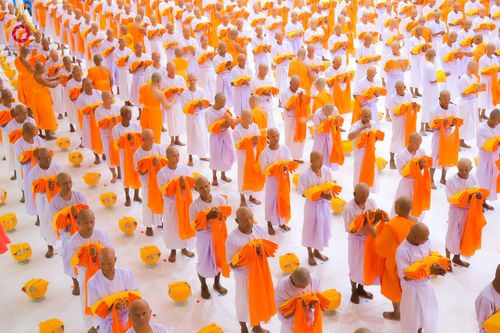 ภาพ No.281251:วันที่ 4 ธันวาคม พ.ศ. 2568 พิธีบรรพชาสามเณร ในโครงการบวชบูชาธรรมมหาปูชนียาจารย์  ณ วัดกลางพระอารามหลวง จังหวัดบุรีรัมย์