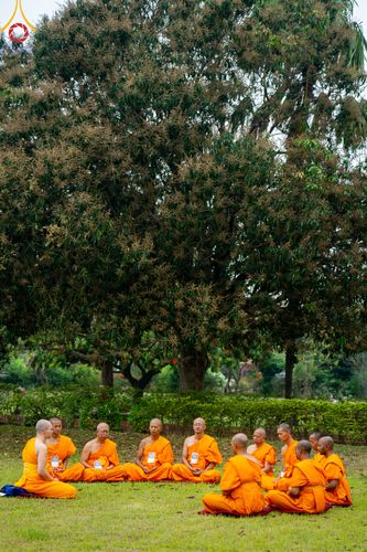 ภาพ No.314620:วันที่ 20 มีนาคม พ.ศ. 2569 พระอาจารย์ แนะนำการปฏิบัติธรรมให้แก่สามเณร  โครงการบรรพชาสามเณร 500 รูป เนปาล ณ วิหารมายาเทวี ประเทศเนปาล