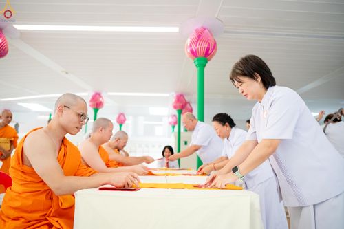 ภาพ No.338889:วันที่ 11 กรกฎาคม พศ.2569 พิธีบรรพชาอุปสมบท โครงการอุปสมบทหมู่ธรรมทายาทนานาชาติ  IDOP รุ่นที่ 21 (ภาษาจีน)  จากประเทศจีน มาเลเซีย สิงคโปร์ และไต้หวัน , โครงการบรรพชาสามเณรโรงเรียนนานาชาติ รุ่นที่ 15