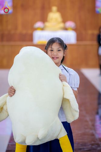 ภาพ No.285517:วันที่ 11 ธันวาคม พ.ศ. 2568  รวมพลังเด็กดี V-Star ผู้นำฟื้นฟูศีลธรรมโลก ประจำปี 2568 จังหวัดแพร่  ณ ธุดงคสถานแพร่ อำเภอวังชิ้น จังหวัดแพร่