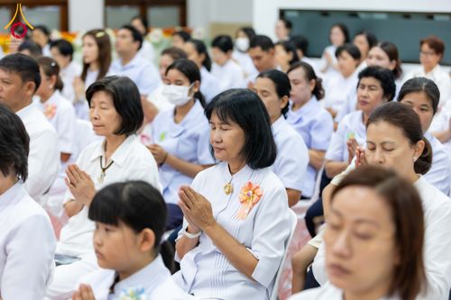 ภาพ No.316228:วันเสาร์ที่ 28 มีนาคม พ.ศ. 2569 พิธีบำเพ็ญกุศล คุณพ่อณรงค์ จินตมากุล  สิริอายุ 99 ปี 11 เดือน โยมบิดา พระครูปลัดรัตนวีรวัฒน์ (รังสฤษดิ์ อิทฺธิจินตโก) ที่ปรึกษาเจ้าคณะจังหวัดปทุมธานี เจ้าอาวาสวัดพระธรรมกาย  ณ ห้องปลูกศรัทธา 2 วัดพระธรรมกาย ปทุมธานี