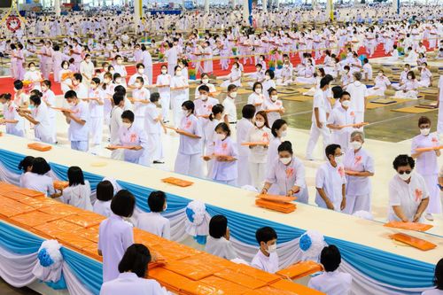 ภาพ No.65312:พิธีทอดผ้าป่า ในวันอาทิตย์ต้นเดือนที่ 4 ธันวาคม พ.ศ. 2565 ณ วัดพระธรรมกาย จ.ปทุมธานี