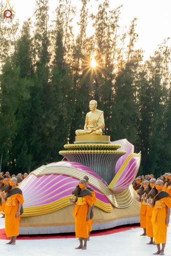 ภาพ No.68311:พุทธบุตรธรรมยาตรา ปฏิบัติธรรมและบันทึกภาพประวัติศาสตร์ ในโครงการธรรมยาตรา เส้นทางพระผู้ปราบมาร ปีที่ 11 ณ วัดพระธรรมกาย จ.ปทุมธานี วันที่ 22 ธันวาคม พ.ศ. 2565