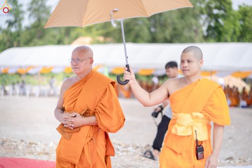 ภาพ No.331397:วันที่ 31 พฤษภาคม พ.ศ.2569 พิธีทอดผ้าป่าและตอกเสาเข็มมงคลต้นแรก องค์พระเจดีย์เพื่อสร้างสันติภาพโลก  ณ ธุดงคสถานพัฒนานิคม จังหวัดลพบุรี