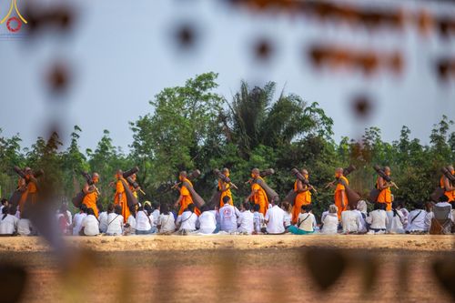 ภาพ No.129120:พระธรรมยาตราเดินธรรมยาตรา ณ ชุมชนรอบศูนย์ปฏิบัติธรรมภาคใต้ อ.บางกล่ำ จ.สงขลา วันที่ 10 มีนาคม พ.ศ. 2567