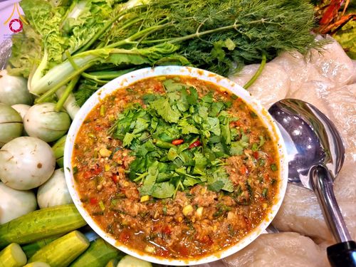 ภาพ No.204403:พิธีถวายภัตตาหารเป็นสังฆทาน แด่พระธรรมยาตรา ณ วัดพระธรรมกาย ตำบลคลองสาม อำเภอคลองหลวง จังหวัดปทุมธานี ในโครงการธรรมยาตรา กตัญญูบูชา มหาปูชนียาจารย์ พระมงคลเทพมุนี(สด จนฺทสโร) พระผู้ปราบมาร อนุสรณ์สถาน 7 แห่ง ปีที่ 13 วันที่ 31 มกราคม พ.ศ. 2568