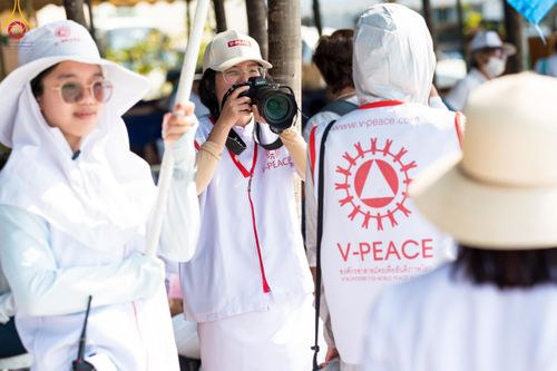 ภาพ No.110109:V.8 พลังทีม การเตรียมงาน เก็บงาน การรับบุญของเจ้าหน้าที่หน่วยงานต่างๆ เพื่อโครงการธรรมยาตรา กตัญญูบูชามหาปูชนียาจารย์ พระมงคลเทพมุนี (สด จนฺทสโร) พระผู้ปราบมาร อนุสรณ์สถาน 7 แห่ง ปีที่ 12 ระหว่างวันที่ 2 - 31 มกราคม พ.ศ.2567