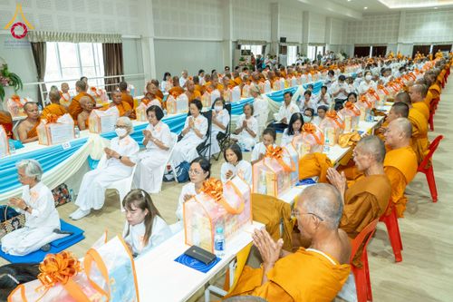 ภาพ No.238939:วันเสาร์ที่ 16 สิงหาคม พ.ศ. 2568 งานบุญประจำปี ครั้งที่ 20 พิธีทักษิณานุปทานแด่บรรพชน ตระกูลผ่องสวัสดิ์และหมู่ญาติที่ล่วงลับไปแล้ว ณ พระมหาเจดีย์ทัตตชีโว ศูนย์อบรมเยาวชนกาญจนบุรี