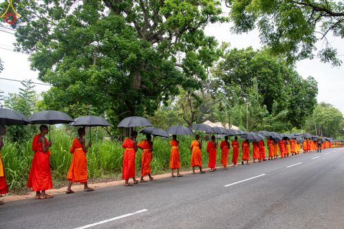 ภาพ No.139976:PhotoStory มหาศรัทธา ธรรมยาตราศรีลังกา EP.2 พิธีเปิดโครงการสยาม-ลังกา ธรรมยาตรา ฉลองเทศกาลวิสาขบูชาแห่งชาติ ศรีลังกา บูชาธรรม 80 ปีหลวงพ่อธัมมชโย เมื่อวันที่ 17 พฤษภาคม พ.ศ. 2567