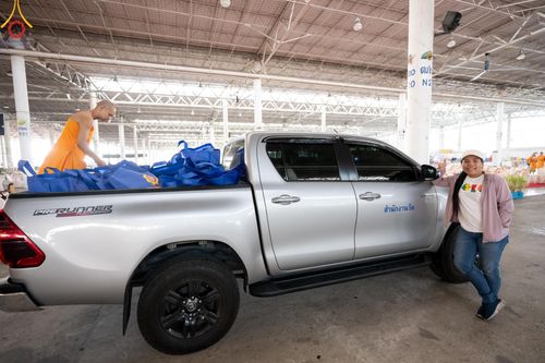 ภาพ No.59757:V.39 ทุ่มสุดใจ ธรรมชัย 80 ปี การเตรียมงาน การปฏิบัติงาน ของเจ้าหน้าที่หน่วยงานต่างๆ เพื่อพิธีฉลองอายุวัฒนมงคล 80 ปี หลวงพ่อธัมมชโย และรับถวายมหาสังฆทาน 10,000 กว่าวัดทั่วประเทศ ในวันคุ้มครองโลก จันทร์ที่ 22 เมษายน พ.ศ. 2567