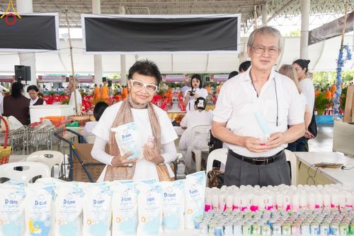 ภาพ No.176416:พิธีมุทิตาสักการะพระมหาเถระและพระเถระ วันที่ 24 พฤศจิกายน พ.ศ. 2567 ณ วัดพระธรรมกาย จ.ปทุมธานี