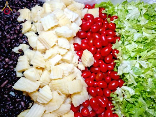 ภาพ No.203790:พิธีถวายภัตตาหารเป็นสังฆทาน แด่พระธรรมยาตรา ณ วัดพระธรรมกาย ตำบลคลองสาม อำเภอคลองหลวง จังหวัดปทุมธานี ในโครงการธรรมยาตรา กตัญญูบูชา มหาปูชนียาจารย์ พระมงคลเทพมุนี(สด จนฺทสโร) พระผู้ปราบมาร อนุสรณ์สถาน 7 แห่ง ปีที่ 13 วันที่ 30 มกราคม พ.ศ. 2568