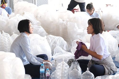 ภาพ No.124225:V.26 มาฆะ มากันนะ การรับบุญเตรียมงาน ของเจ้าหน้าที่หน่วยงานต่างๆ เพื่อวันมาฆบูชา วันเสาร์ที่ 24 กุมภาพันธ์  พ.ศ. 2567 ณ วัดพระธรรมกาย จ.ปทุมธานี