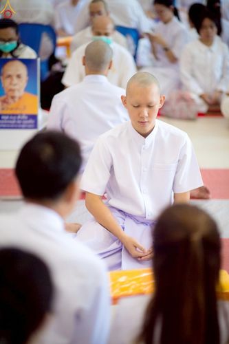 ภาพ No.228976:วันเสาร์ที่ 14 มิถุนายน พ.ศ. 2568 พิธีเวียนประทักษิณ , พิธีขอขมารับผ้าไตร ในโครงการบรรพชาอุปสมบทหมู่ ผู้บริหารรุ่นที่ 15 และ อุดมศึกษา รุ่นที่ 52 ณ โบสถ์พระไตรปิฎก วัดพระธรรมกาย