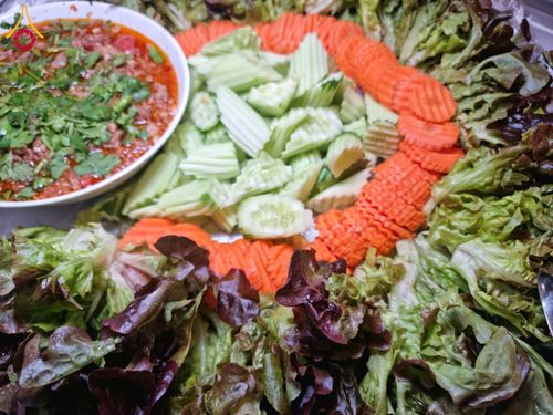 ภาพ No.202800:พิธีถวายภัตตาหารเป็นสังฆทาน แด่พระธรรมยาตรา ณ วัดพระธรรมกาย ตำบลคลองสาม อำเภอคลองหลวง จังหวัดปทุมธานี ในโครงการธรรมยาตรา กตัญญูบูชา มหาปูชนียาจารย์ พระมงคลเทพมุนี(สด จนฺทสโร) พระผู้ปราบมาร อนุสรณ์สถาน 7 แห่ง ปีที่ 13 วันที่ 28 มกราคม พ.ศ. 2568