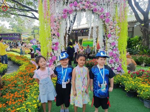 ภาพ No.111346:กิจกรรมงานวันเด็กแห่งชาติ รวมพลังเด็กเก่งและดี สร้างความดีสากล ปีที่ 6 ร่วมจัดโดย เทศบาลเมืองท่าโขลง พุทธสมาคมปทุมธานี องค์การบริหารส่วนตำบลคลองสาม ณ วัดพระธรรมกาย จ.ปทุมธานี วันที่ 13 มกราคม พ.ศ. 2567