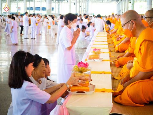 ภาพ No.91179:พิธีร่วมบุญกฐินสัมฤทธิ์ปีที่ 16 และกฐินสมทบวัดกัลยาณมิตรทั้งภายใน และต่างประเทศปีที่ 6 ณ บ้านแก้วเรือนทองคุณยายฯ วัดพระธรรมกาย วันเสาร์ที่ 21 ตุลาคม พ.ศ. 2566