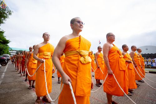 ภาพ No.239199:วันอาทิตย์ที่ 17 สิงหาคม พ.ศ. 2568 พิธีอัญเชิญรูปเหมือนพระมงคลเทพมุนี (สด จันทสโร) ณ ศาลากลางจังหวัดเลย ถึงลานพญานาค สวนสาธารณะกุดป่อง อ.เมือง จ.เลย