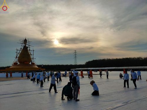 ภาพ No.128053:V.32 เต็มที่เพื่อบางกล่ำ การเตรียมงานของเจ้าหน้าที่หน่วยงานต่างๆ  เพื่องานธรรมยาตราอัญเชิญพระบรมสารีริกธาตุ ประดิษฐาน ณ ศูนย์ปฏิบัติธรรมภาคใต้ อ.บางกล่ำ จ.สงขลา ระหว่างวันที่ 9-10 มีนาคม พ.ศ. 2567