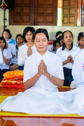 ภาพ No.196852:พิธีทอดผ้าป่าทำนุบำรุงศาสนสถาน ณ วัดโพธิ์เอน ต.บางขุนกอง อ.บางกรวย จ.นนทบุรี ในโครงการธรรมยาตรา กตัญญูบูชา มหาปูชนียาจารย์ พระมงคลเทพมุนี(สด จนฺทสโร) พระผู้ปราบมาร อนุสรณ์สถาน 7 แห่ง ปีที่ 13 วันที่ 17 มกราคม พ.ศ. 2568