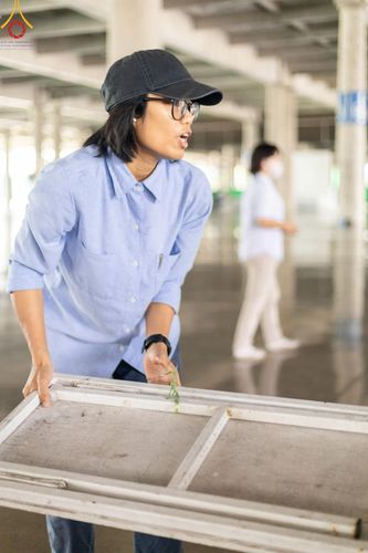 ภาพ No.60546:V.38 ทุ่มพลังเพื่อพ่อครบ 80 ปี ภาพการเตรียมงานของหน่วยงานต่างๆ เพื่อพิธีฉลองอายุวัฒนมงคล 80 ปี หลวงพ่อธัมมชโย และรับถวายมหาสังฆทาน 10,000 กว่าวัดทั่วประเทศ ในวันคุ้มครองโลก วันจันทร์ที่ 22 เมษายน พ.ศ. 2567