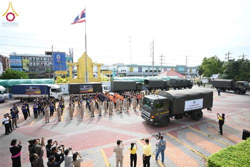 ภาพ No.159420:วัดพระธรรมกาย มูลนิธิธรรมกาย คณะศิษยานุศิษย์ฯ มอบถุงยังชีพ ข้าวสารอาหารแห้ง สมทบศูนย์รับบริจาคช่วยเหลือ ผู้ประสบภัยภาคเหนือ จังหวัดปทุมธานี มอบชุดอาหารปรุงสุกใหม่ ส่งแรงใจแก่เจ้าหน้าที่ผู้ปฏิบัติงาน และจิตอาสา วันที่ 27 กันยายน พ.ศ. 2567
