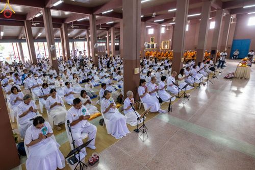 ภาพ No.189912:พิธีทอดผ้าป่าทำนุบำรุงศาสนสถาน ณ วัดอัมพวัน ต.สองพี่น้อง อ.สองพี่น้อง จ.สุพรรณบุรี ในโครงการธรรมยาตรา กตัญญูบูชา มหาปูชนียาจารย์ พระมงคลเทพมุนี(สด จนฺทสโร) พระผู้ปราบมาร อนุสรณ์สถาน 7 แห่ง ปีที่ 13 วันที่ 5 มกราคม พ.ศ. 2568