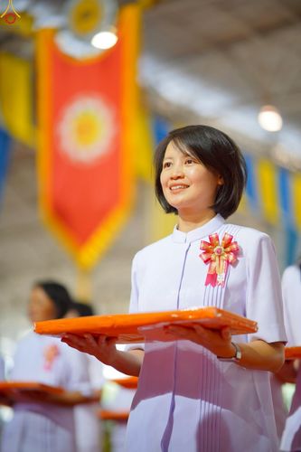 ภาพ No.277506:วันอาทิตย์ต้นเดือนที่ 7 ธันวาคม พ.ศ.2568 พิธีทอดผ้าป่าต้นสมบัติจักรพรรดิ ณ สภาธรรมกายสากล วัดพระธรรมกาย