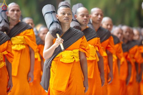 ภาพ No.189223:พระธรรมยาตราปฏิบัติธรรม และถ่ายภาพหมู่ประวัติศาสตร์ ในโครงการธรรมยาตรา กตัญญูบูชา มหาปูชนียาจารย์ พระมงคลเทพมุนี(สด จนฺทสโร) พระผู้ปราบมาร อนุสรณ์สถาน 7 แห่ง ปีที่ 13 วันที่ 4 มกราคม พ.ศ. 2568 ณ อนุสรณ์สถานมหาวิหารพระมงคลเทพมุนี (โลตัสแลนด์) อ.สองพี่น้อง