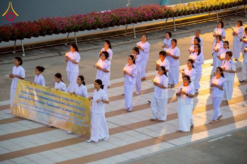 ภาพ No.224238:วันที่ 3-5 พฤษภาคม พ.ศ. 2568  กิจวัตร-กิจกรรมโครงการปฏิบัติธรรมอบรมศีลธรรม “บวชอุบาสิกาแก้ว” ถวายเป็นพระราชกุศล แด่พระบาทสมเด็จพระเจ้าอยู่หัว เนื่องในโอกาสมหามงคล “วันฉัตรมงคล” ณ วัดพระธรรมกาย อ.คลองหลวง จ.ปทุมธานี