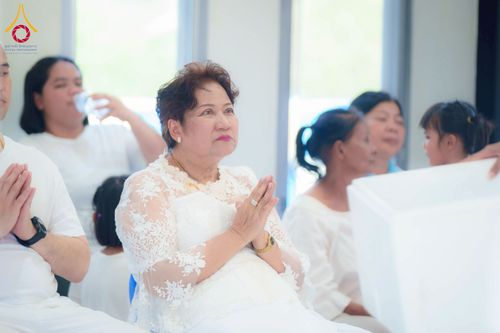 ภาพ No.216899:วันเสาร์ที่ 5 เมษายน พ.ศ. 2568 พิธีตัดปอยผม พิธีขอขมาผู้ปกครอง พิธีมอบบาตรและผ้าไตร พิธีบรรพชา ณ ศูนย์ปฏิบัติธรรมและศูนย์อบรมเยาวชนพระนครศรีอยุธยา ต.พุทเลา อ.บางปะหัน จ.พระนครศรีอยุธยา