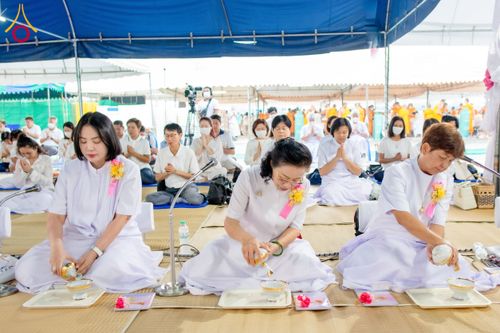 ภาพ No.117432:พิธีถวายภัตตาหารเป็นสังฆทาน แด่คณะพระธรรมยาตรา วันที่ 23 มกราคม พ.ศ. 2567 ณ อนุสรณ์สถานบางปลา อ.บางเลน จ.นครปฐม