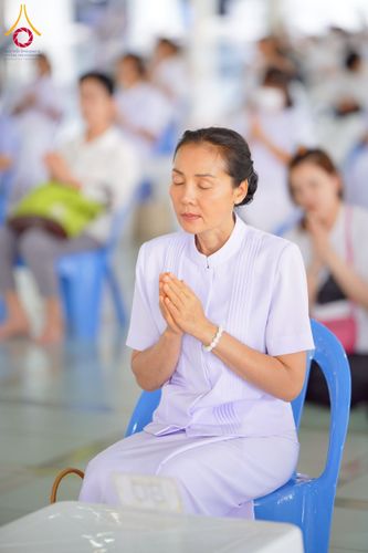 ภาพ No.268330:วันที่ 8 พฤศจิกายน พ.ศ. 2568 พิธีถวายภัตตาหารเมนูสวรรค์ เพื่อการบรรลุธรรม ณ หอฉันคุณยายอาจารย์ฯ วัดพระธรรมกาย