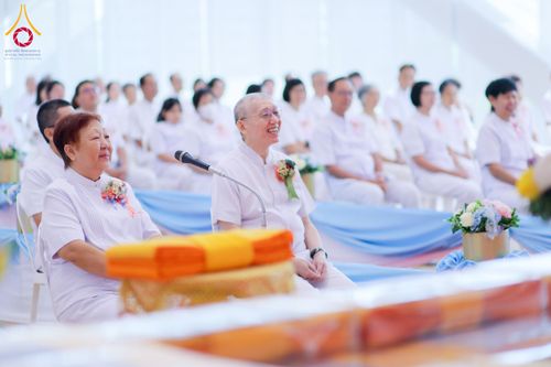 ภาพ No.172056:พิธีทอดกฐิน วัดพระธรรมกายสิงคโปร์ วันอาทิตย์ที่ 27 ตุลาคม พ.ศ. 2567
