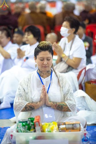 ภาพ No.207257:พิธีตักบาตร และปฏิบัติธรรมช่วงสาย ในวันมาฆบูชา วันพุธที่ 12 กุมภาพันธ์ พ.ศ. 2568 ณ วัดพระธรรมกาย จังหวัดปทุมธานี