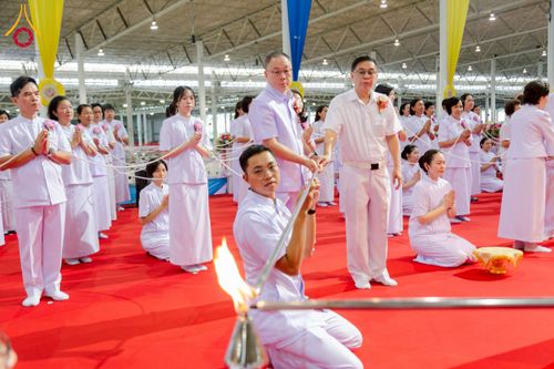 ภาพ No.261232:วันอาทิตย์ที่ 5 ตุลาคม พ.ศ. 2568 พิธีจุดเทียนใจ ไฟนิรันด์ อนันตชัย ณ สภาธรรมกายสากล วัดพระธรรมกาย