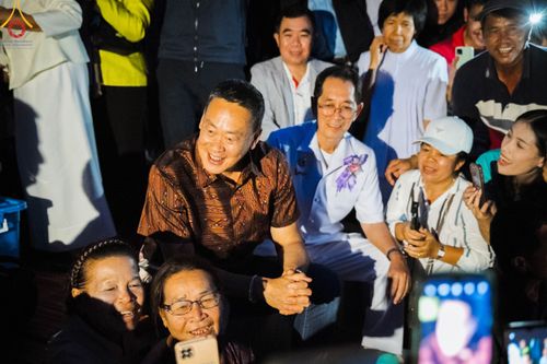 ภาพ No.91680:พิธีทอดผ้าป่า สร้างลานเอนกประสงค์พญานาค 4 ตระกูล จุดประทีปโคมลาน ถวายเป็นพุทธบูชา  สร้างความสว่างไสวให้กับแผ่นดินด้วยแสงธรรม วันอาทิตย์ที่ 29 ตุลาคม พ.ศ. 2566 ณ พุทธอุทยานนานาชาติ จังหวัดหนองคาย