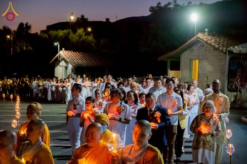 ภาพ No.225734:วันอาทิตย์ที่ 11 พฤษภาคม พ.ศ. 2568 วัดพระธรรมกายแคลิฟอร์เนีย จัดงานวิสาขบูชานานาชาติ และถวายมหาสังฆทานคณะสงฆ์ 120 รูป