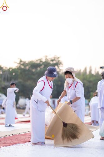 ภาพ No.112476:V.11 สามารถ การเตรียมงาน เก็บงาน การรับบุญของเจ้าหน้าที่หน่วยงานต่างๆ เพื่อโครงการธรรมยาตรา กตัญญูบูชา มหาปูชนียาจารย์ พระมงคลเทพมุนี (สด จนฺทสโร) พระผู้ปราบมาร อนุสรณ์สถาน 7 แห่ง ปีที่ 12 ระหว่างวันที่ 2 - 31 มกราคม พ.ศ.2567