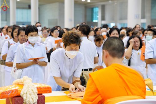 ภาพ No.139782:พิธีมุทิตาพระมหาอุปสมบทอุทิศชีวิต วันอาทิตย์ต้นเดือนที่ 2 มิถุนายน พ.ศ. 2567 ณ ห้องแก้วสารพัดนึก 1 วัดพระธรรมกาย