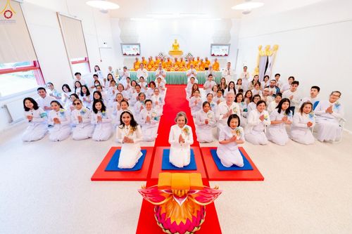 ภาพ No.260649:วันอาทิตย์ที่ 19 ตุลาคม พ.ศ. 2568 พิธีทอดกฐิน วัดพระธรรมกายสตอกโฮล์ม ประเทศสวีเดน 